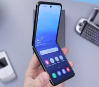 Samsung Galaxy Z Flip // Source : Daniel Romero sur Unsplash
