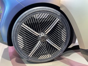 BMW Concept i Vision Circular