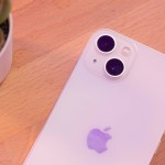 L’iPhone 13 est une meilleure idée cadeau de Noël que l&rsquo;iPhone 14 avec cette offre