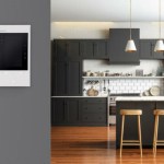 Classe 300EOS : le 1er portier vidéo avec Alexa qui pilote aussi tous vos objets connectés Classe 300EOS : le 1er portier vidéo avec Alexa qui pilote aussi tous vos objets connectés