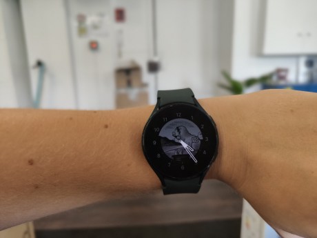 Certains cadrans consomment plus que d'autres en mode Always-On. // Source : Frandroid