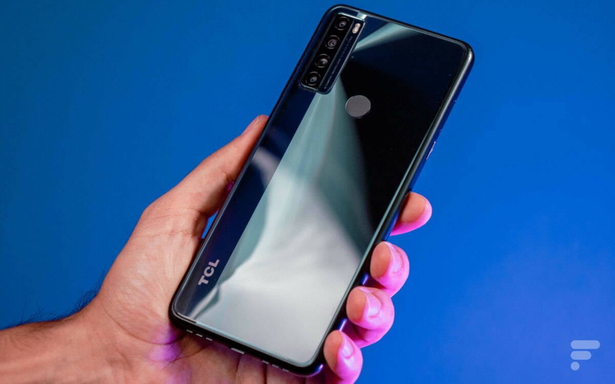 Le dos du TCL 20 SE // Source : Frandroid Le dos du TCL 20 SE // Source : Frandroid