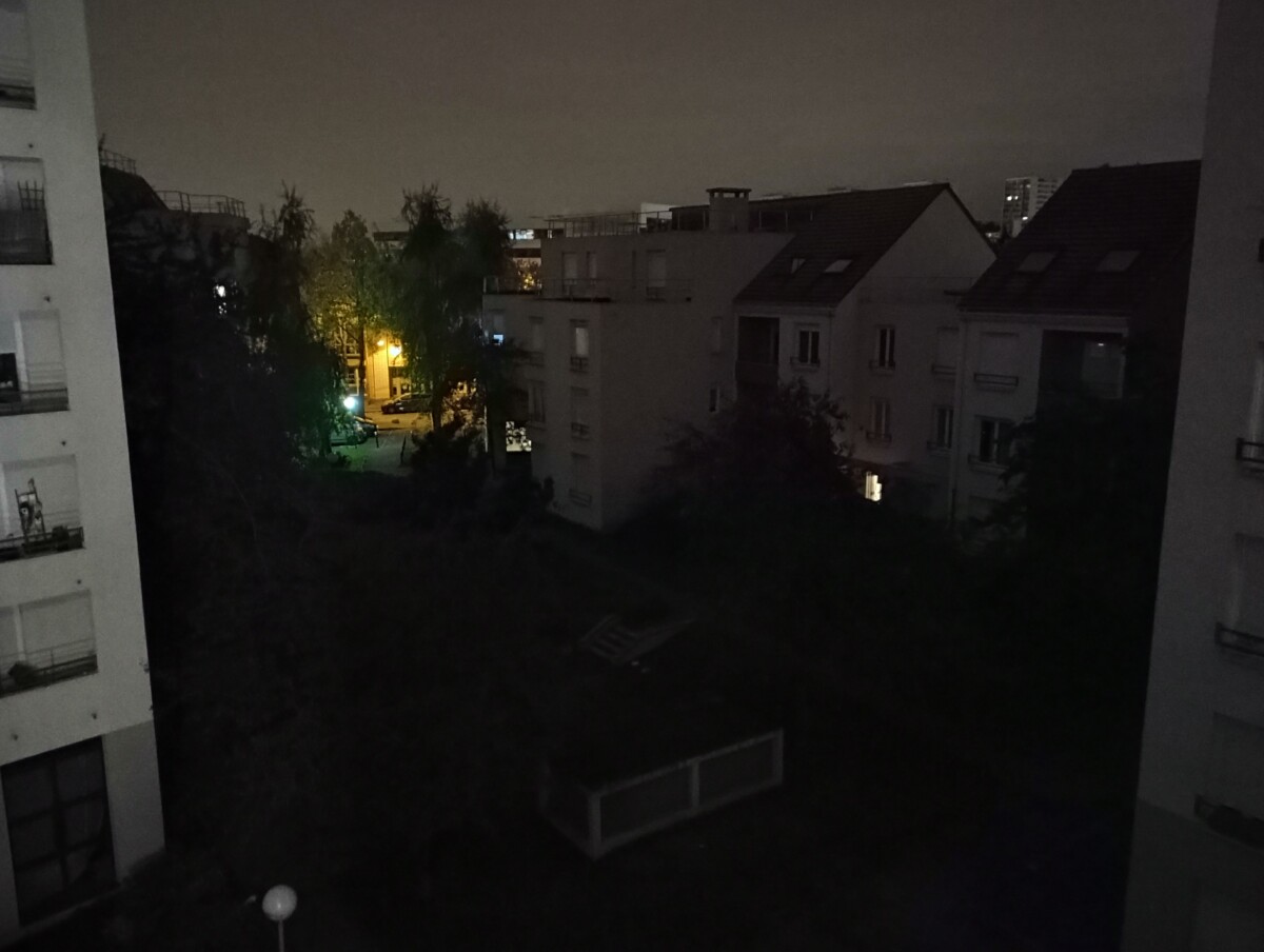 Avec mode nuit Avec mode nuit