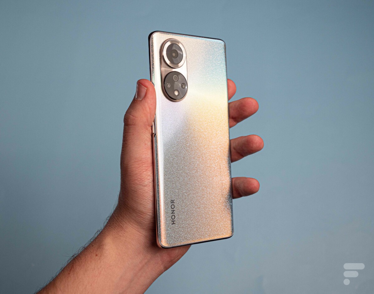 Le Honor 50 // Source : Robin Wycke Le Honor 50 // Source : Robin Wycke