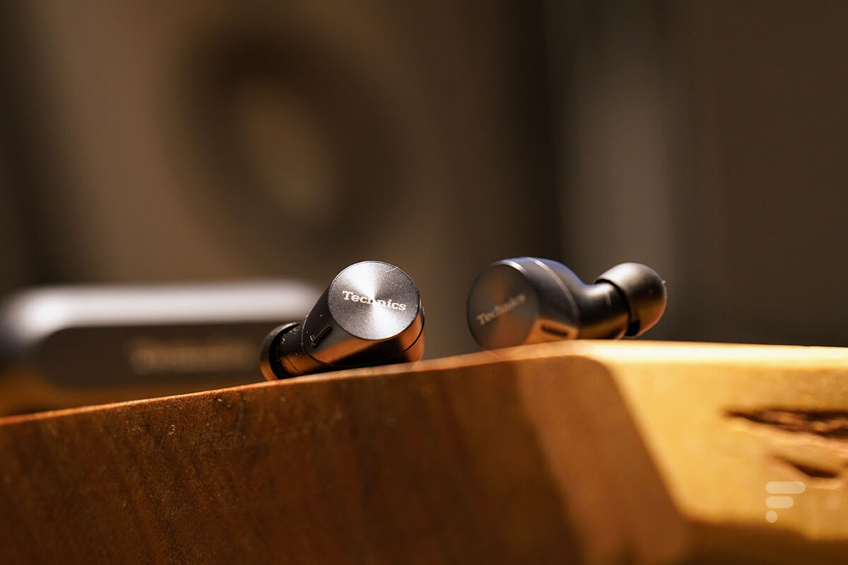 Les Technics AZ60 // Source : Frandroid Les Technics AZ60 // Source : Frandroid
