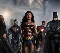 Rassemblement de superhéros dans Justice League // Source : Warner Bros