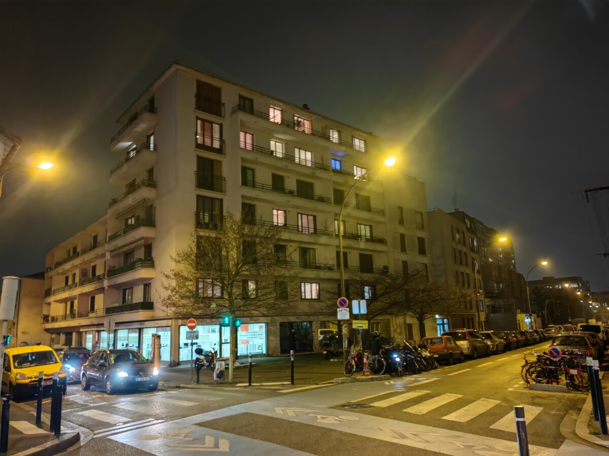 Avec mode nuit Avec mode nuit