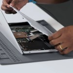 Pour prouver sa réparabilité, Microsoft démonte le Surface Laptop SE en vidéo Pour prouver sa réparabilité, Microsoft démonte le Surface Laptop SE en vidéo