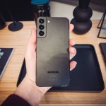 Prise en main des Galaxy S22 et S22 Plus : on sait déjà lequel est notre (petit) favori Prise en main des Galaxy S22 et S22 Plus : on sait déjà lequel est notre (petit) favori