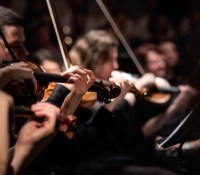 Apple s'apprêterait à lancer une nouvelle application musical baptisée « Apple Classical » // Source :  Larisa Birta - Unsplash