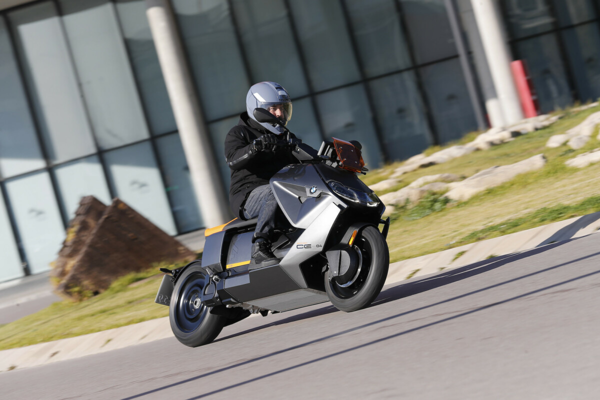 BMW CE 04_Valeano_MJ_ 26 BMW CE 04_Valeano_MJ_ 26
