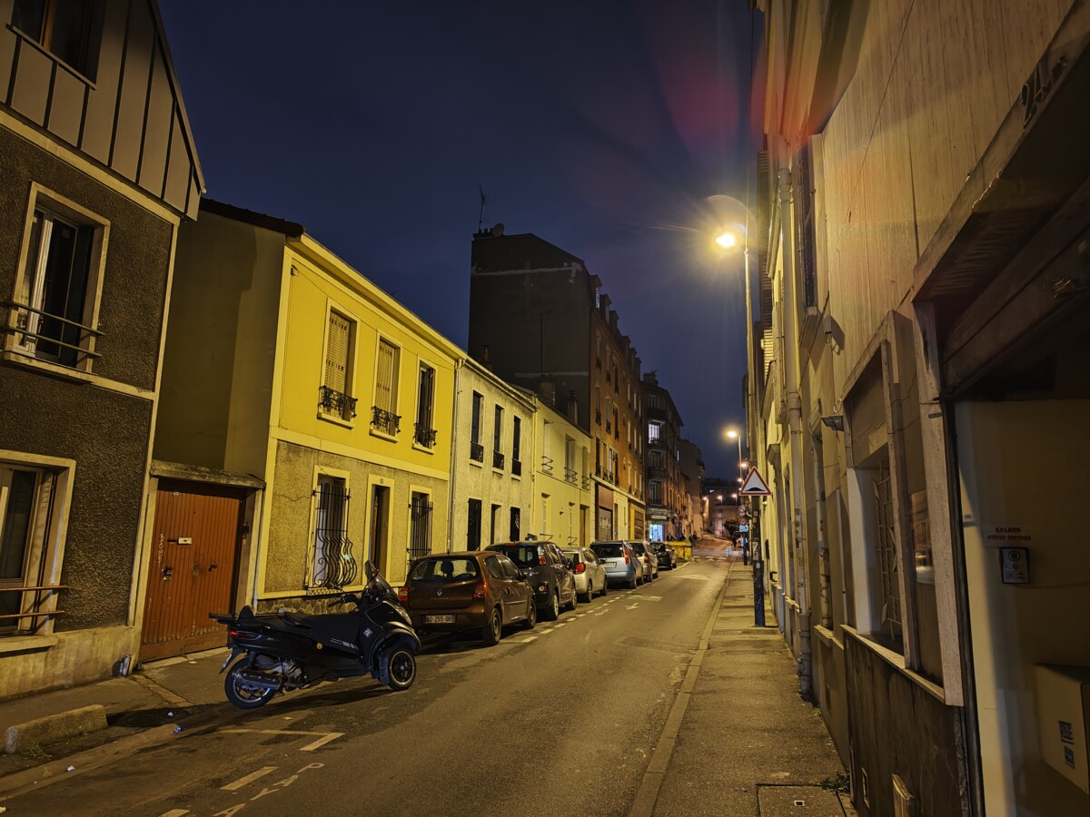 Avec mode nuit Avec mode nuit