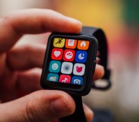 La Redmi Watch 2 Lite avec écran LCD // Source : Frandroid - Anthony Wonner