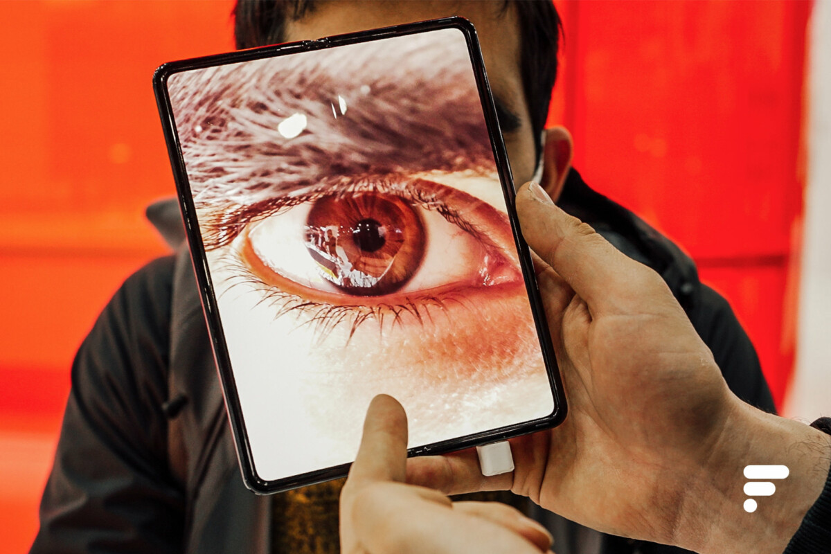 Le Xiaomi Mi Mix Fold pour illustration // Source : Anthony Wonner - Frandroid Le Xiaomi Mi Mix Fold pour illustration // Source : Anthony Wonner - Frandroid