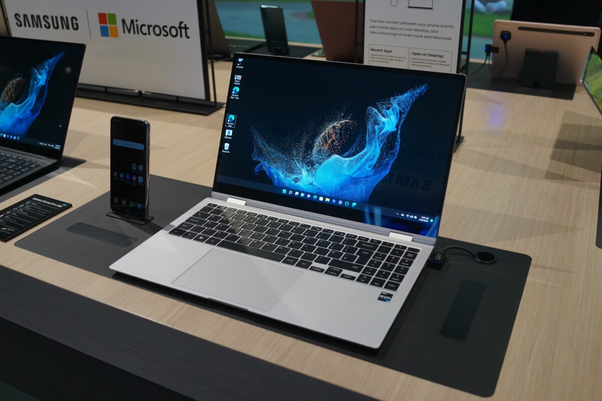 Samsung Galaxy Book 2 Pro 360 // Source : Frandroid Samsung Galaxy Book 2 Pro 360 // Source : Frandroid