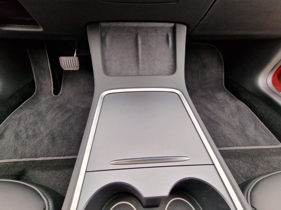 Tesla Model 3 Propulsion 2022 - 19