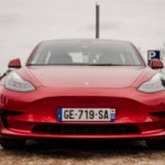 Après le réseau neuronal qui détecte la pluie, Tesla veut utiliser des essuie-glaces laser révolutionnaires Après le réseau neuronal qui détecte la pluie, Tesla veut utiliser des essuie-glaces laser révolutionnaires