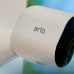 Arlo Pro 4 : Amazon propose le lot de 4 caméras extérieures à moitié prix Arlo Pro 4 : Amazon propose le lot de 4 caméras extérieures à moitié prix