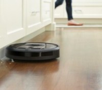 iRobot Roomba i7150