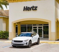 Hertz mise beaucoup sur la location de voitures électriques // Source : Hertz