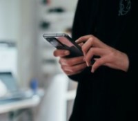 illustration forfait mobile via unsplash