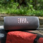JBL Flip 6 : cette puissante enceinte notée 9/10 est à -30 % sur Amazon JBL Flip 6 : cette puissante enceinte notée 9/10 est à -30 % sur Amazon