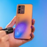 Test Vivo V23 : une robe brillante, un caméléon et un créatif du selfie Test Vivo V23 : une robe brillante, un caméléon et un créatif du selfie