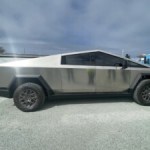 Tesla Cybertruck : voici le « robot » hors norme qui fabriquera le pickup électrique