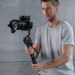 DJI RS 3 Pro : un gimbal qui fera le point, même sur des objectifs sans autofocus DJI RS 3 Pro : un gimbal qui fera le point, même sur des objectifs sans autofocus