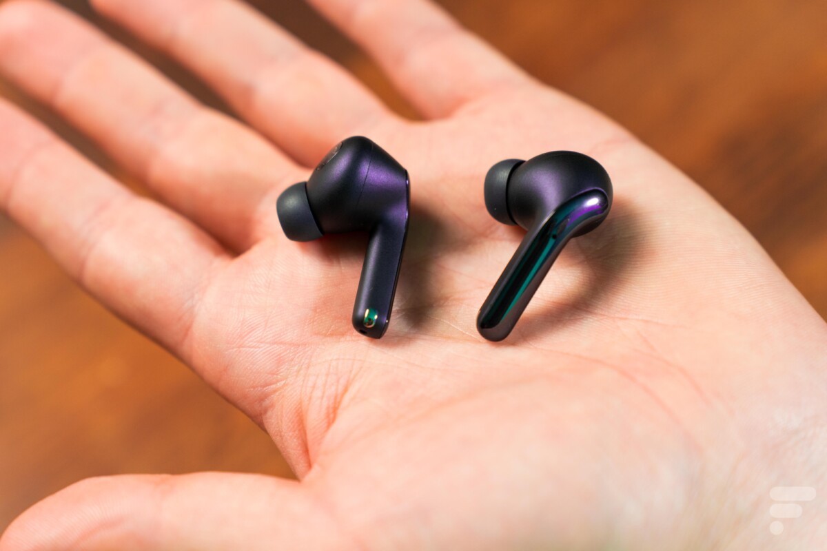 Les Xiaomi Buds 3T Pro // Source : Frandroid Les Xiaomi Buds 3T Pro // Source : Frandroid