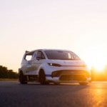 Ce Ford SuperVan électrique met moins de 2 secondes pour atteindre 100 km/h