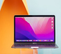 MacBook Pro M2 // Source : The Verge