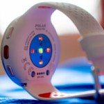 SpO2 : pourquoi votre montre connectée s’éclaire en rouge la nuit (et quand s’inquiéter) ? SpO2 : pourquoi votre montre connectée s’éclaire en rouge la nuit (et quand s’inquiéter) ?