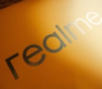Le logo de Realme. // Source : Frandroid - Anthony Wonner