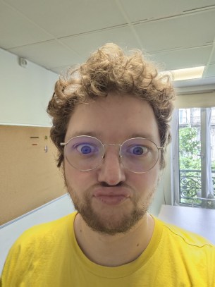 Selfies X80 Pro (3)