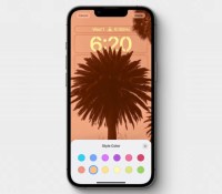 La police et la couleur peuvent se modifier pour la date et l'heure // Source : Apple