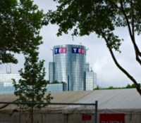 La tour TF1 // Source : Frédéric BISSON (CC BY 2.0)