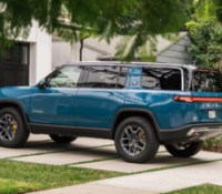 Rivian R1S
