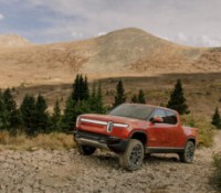 2022-Rivian-R1T-14 2022-Rivian-R1T-14