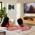 JBL se lance à l&rsquo;assaut de votre salon avec une barre de son 7.1.4… et trois autres modèles