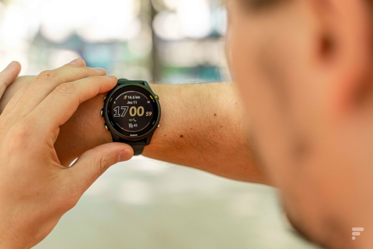 La Garmin Forerunner 255 // Source : Arnaud Gelineau pour Frandroid La Garmin Forerunner 255 // Source : Arnaud Gelineau pour Frandroid