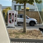 France : la Dacia Spring dompte la Tesla Model Y, mais le Tesla Roadster fait une fausse apparition France : la Dacia Spring dompte la Tesla Model Y, mais le Tesla Roadster fait une fausse apparition