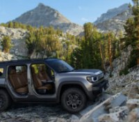 The all-new, all-electric Jeep® Recon: 100% Jeep; 100% zero emission