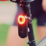 Vélo électrique : ce feu arrière intelligent a une double utilité bien pratique Vélo électrique : ce feu arrière intelligent a une double utilité bien pratique