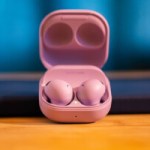 Ces écouteurs Samsung peuvent traduire vos conversations en temps réel Ces écouteurs Samsung peuvent traduire vos conversations en temps réel