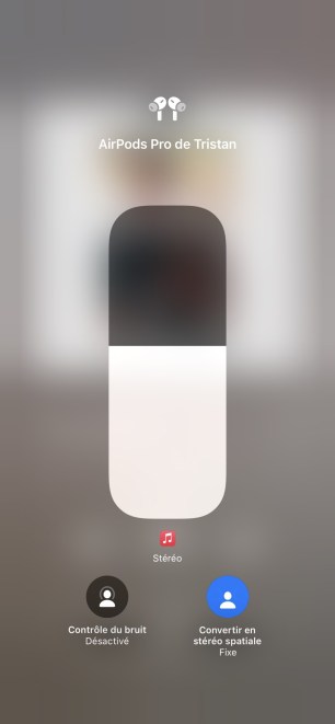 La conversion d'un titre stéréo en Audio Spatial est possible.