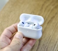 AirPods Pro 2 // Source : Frandroid