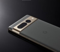Le Google Pixel 7 Pro de dos // Source : Google