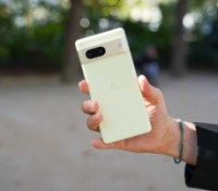 La face arrière du Pixel 7 // Source : Frandroid - Chloé Pertuis