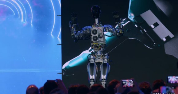 Tesla AI Day 2022 18-14 screenshot Tesla AI Day 2022 18-14 screenshot